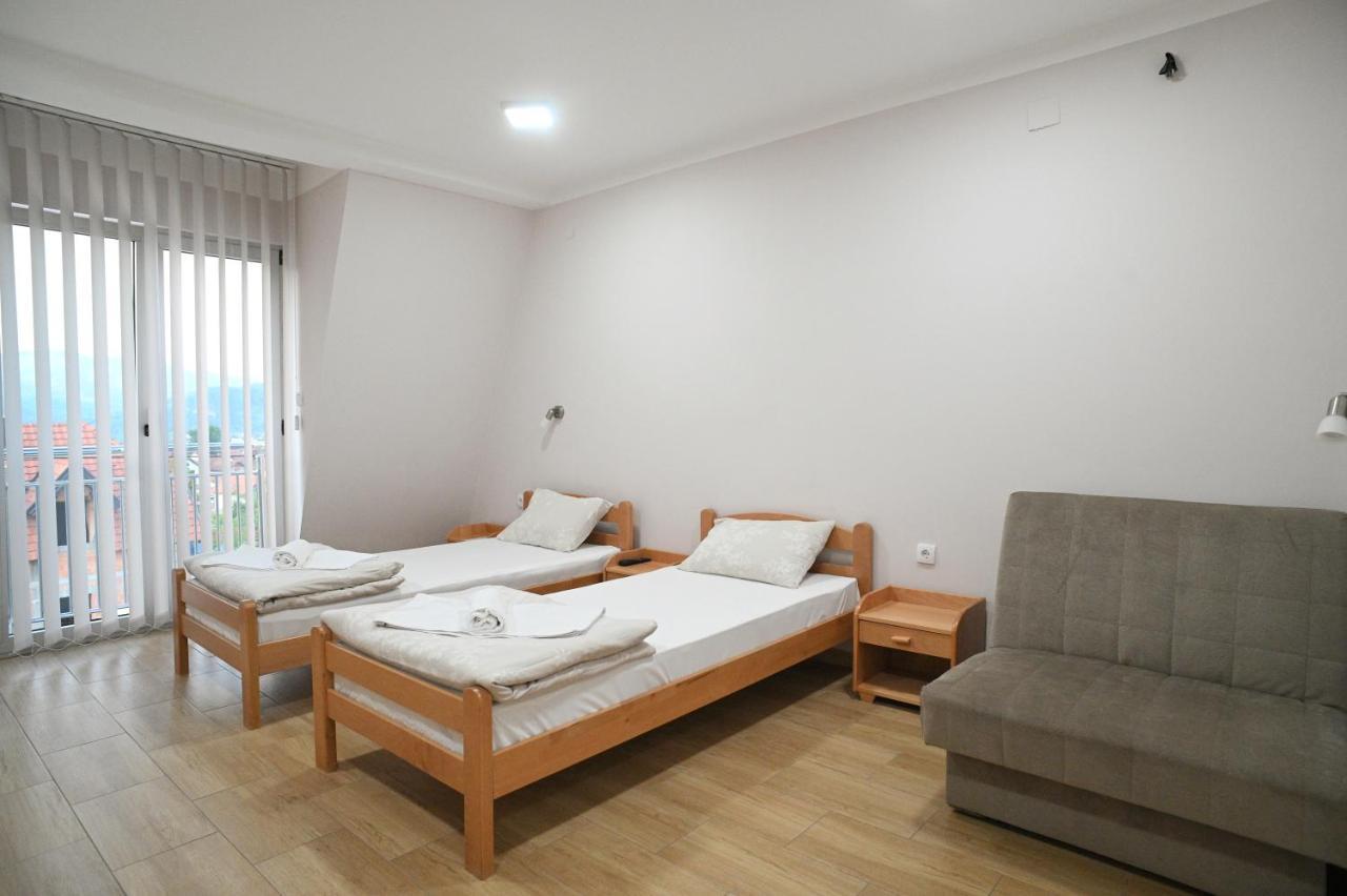 Prenociste I Restoran Ihthis Bajina Basta Exteriér fotografie