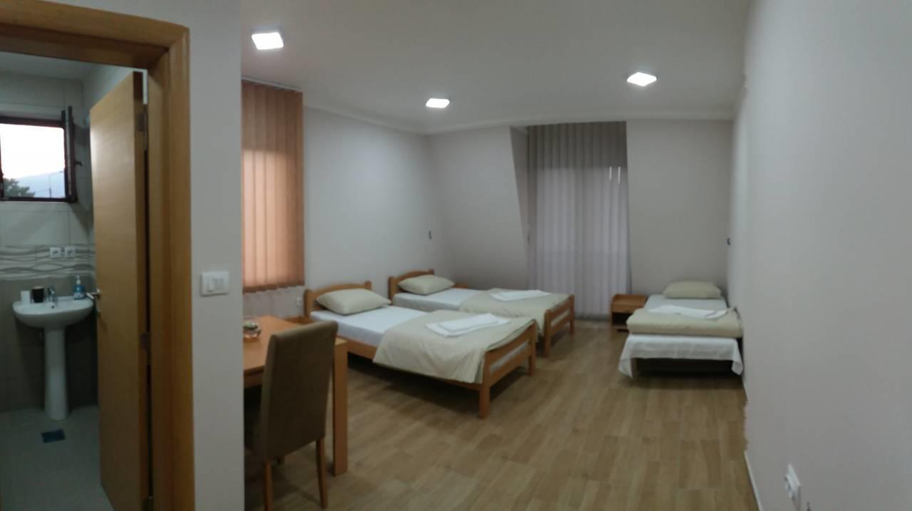Prenociste I Restoran Ihthis Bajina Basta Exteriér fotografie