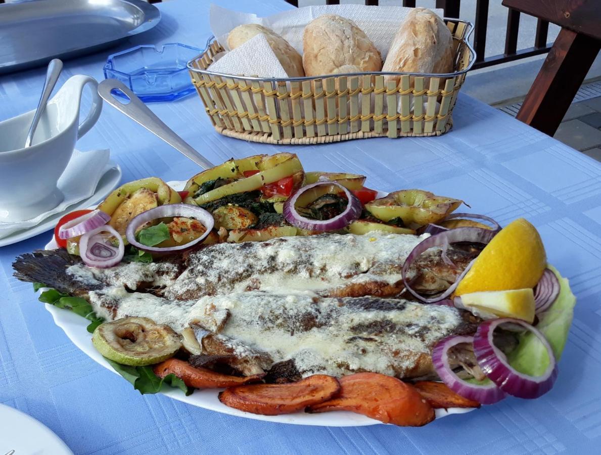 Prenociste I Restoran Ihthis Bajina Basta Exteriér fotografie